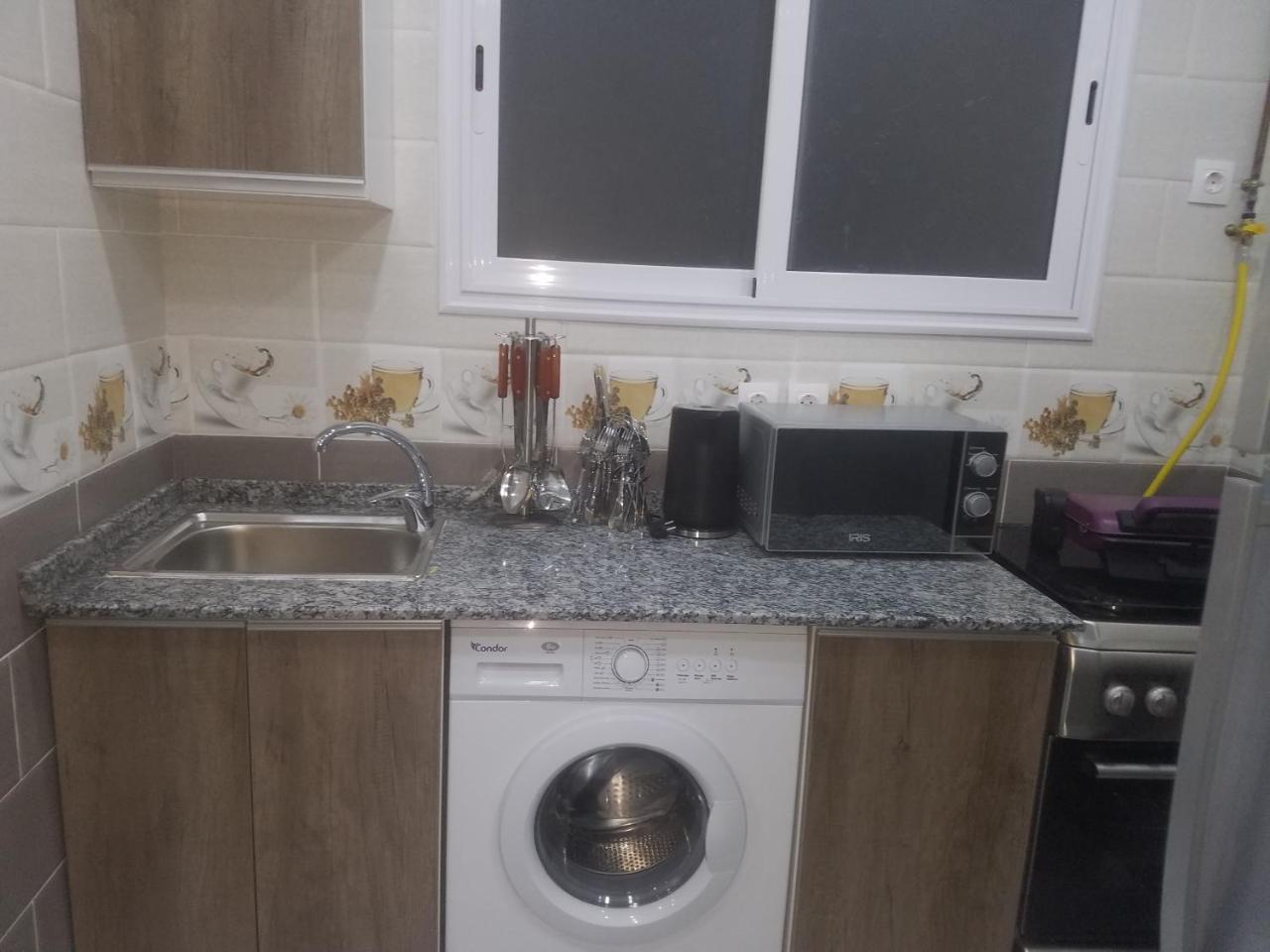 Hostel Les Pins Alger Ngoại thất bức ảnh