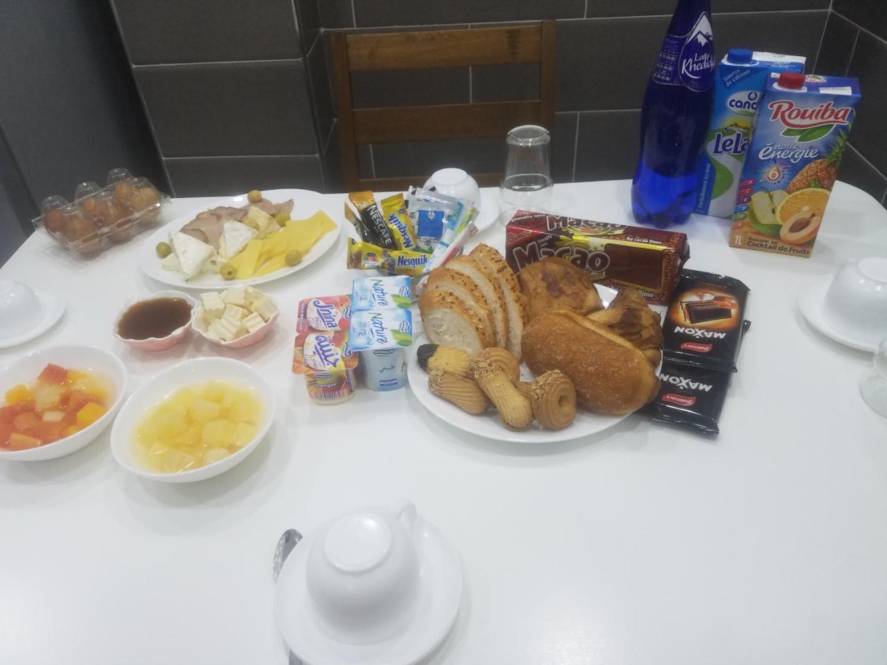 Hostel Les Pins Alger Ngoại thất bức ảnh