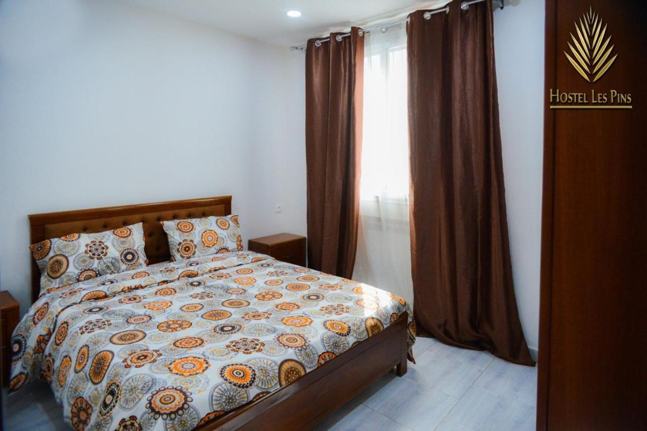Hostel Les Pins Alger Ngoại thất bức ảnh