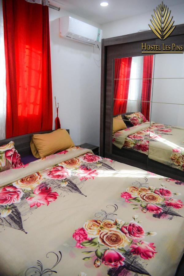 Hostel Les Pins Alger Ngoại thất bức ảnh